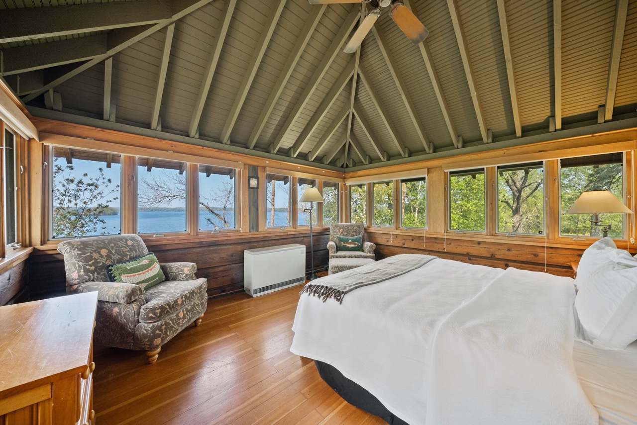 Allison 2 Wisconsin Lake Resort Lodging